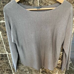 Vince Relaxed Fit Sweater Size XS